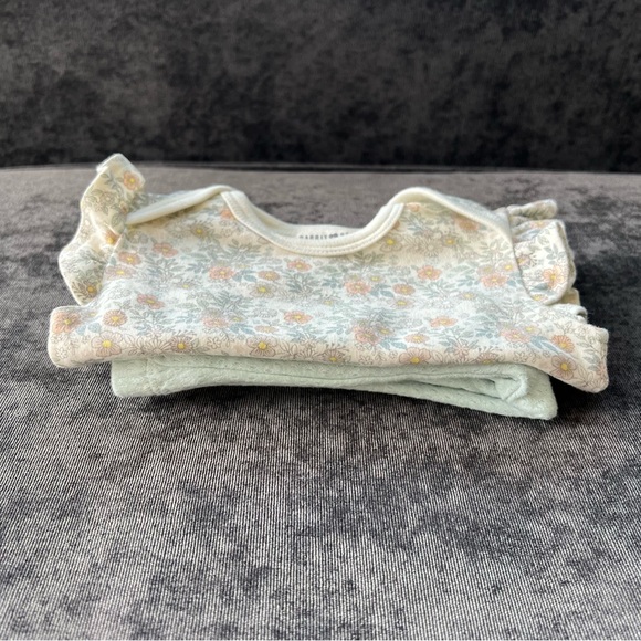 Rabbit + Bear Outfit Size 6-9 Months - Picture 11 of 11